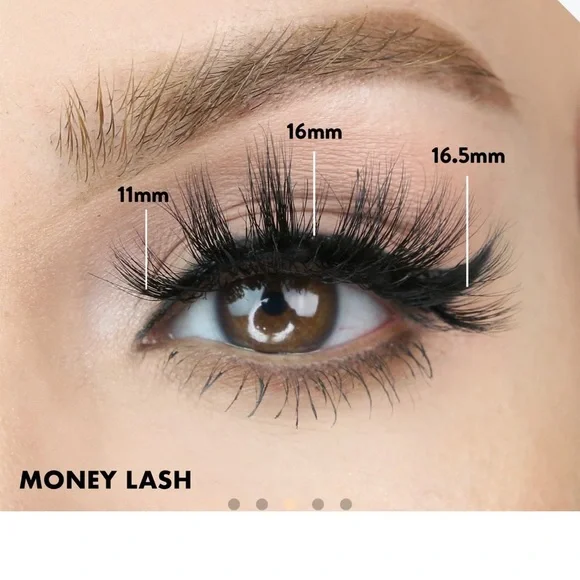 Full glam brand new magnetic Moxie lashes - Money Lash New in Box 5 pairs